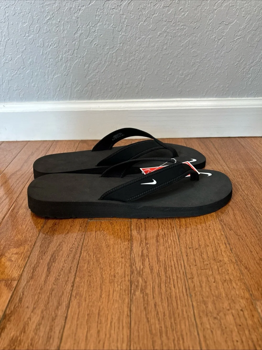 Nike Celso Thong Sandals Flip Flops Women’s Size 12 Black